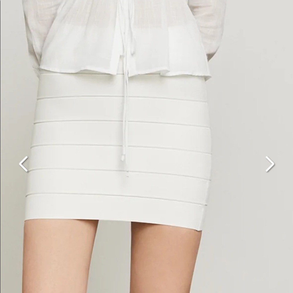 🔥BCBGMAXAZRIA🔥SIMONE TEXTURED POWER PENICL SKIRT SIZE XS NWT